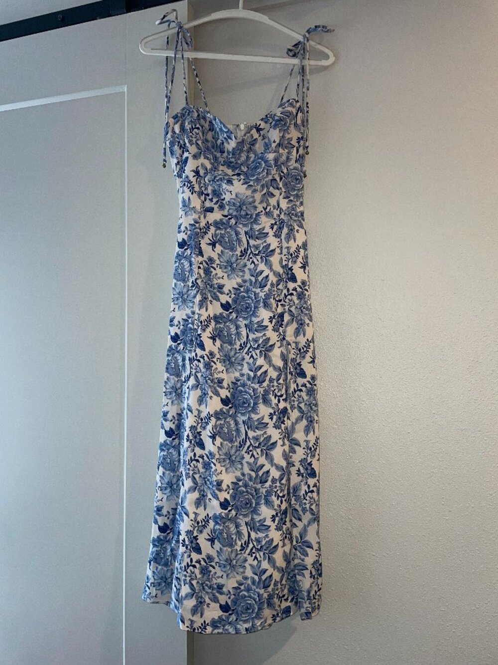 NWOT Dress Forum Floral Midi Slit Dress - Parisian Blue - Picture 2 of 10